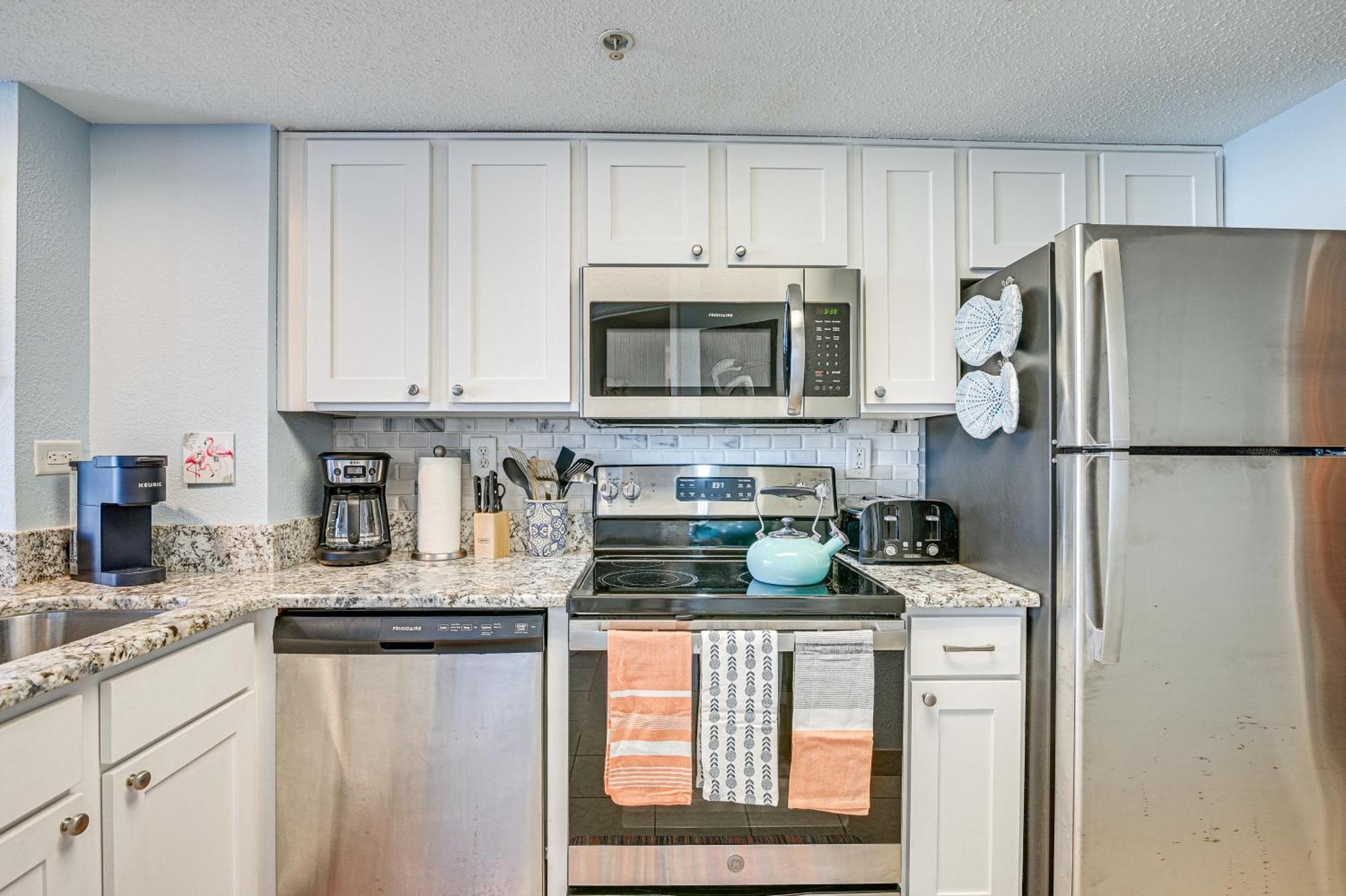 מירטל ביץ' Beachy Condo With Pool Access And Steps To Boardwalk! מראה חיצוני תמונה
